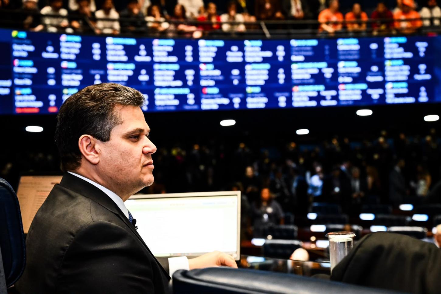 Davi destaca impacto do fim da escala 6x1: “Essa mudança é gigante para milhões de brasileiros”