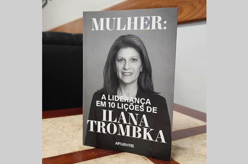 Diretora-geral do Senado lança livro com lições de liderança para mulheres