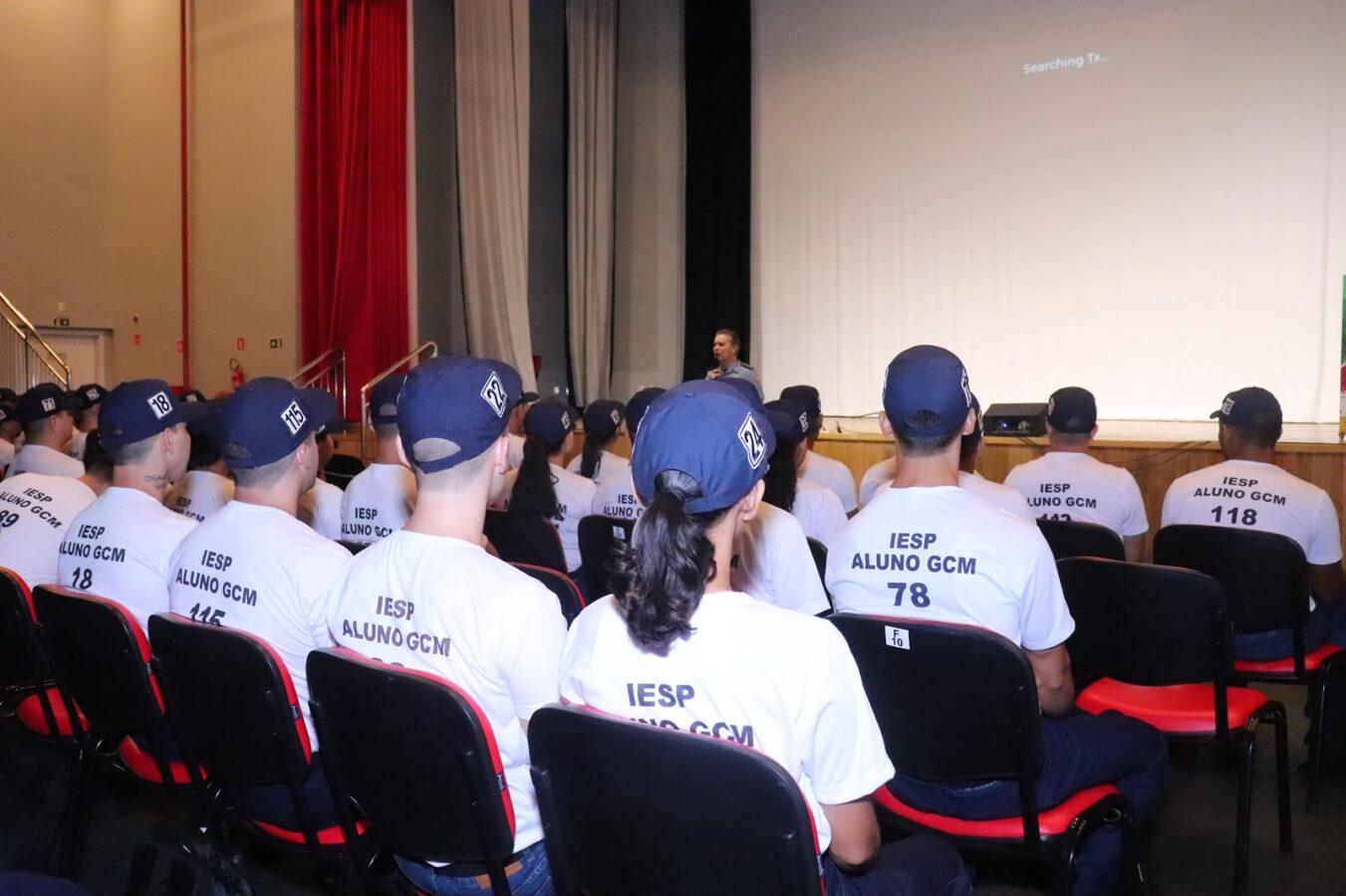 Guarda Civil de Macapá realiza aula inaugural com novos alunos