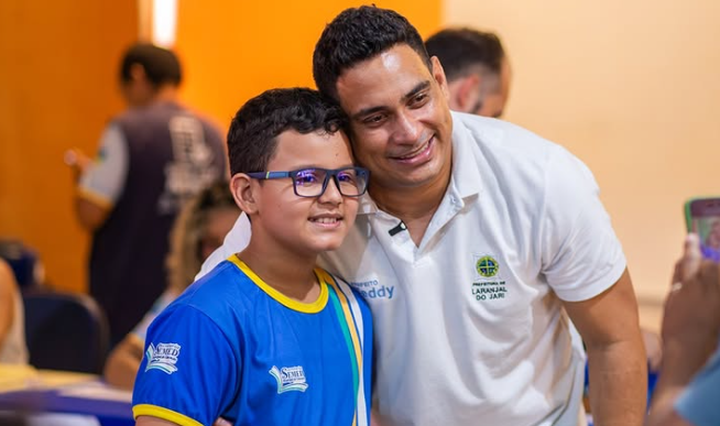 Laranjal do Jari continua entrega gratuita de óculos a estudantes pelo Programa Olhar do Futuro
