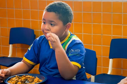 Laranjal do Jari reforça alimentação escolar com cardápio nutritivo no CMEI Primeiros Passos