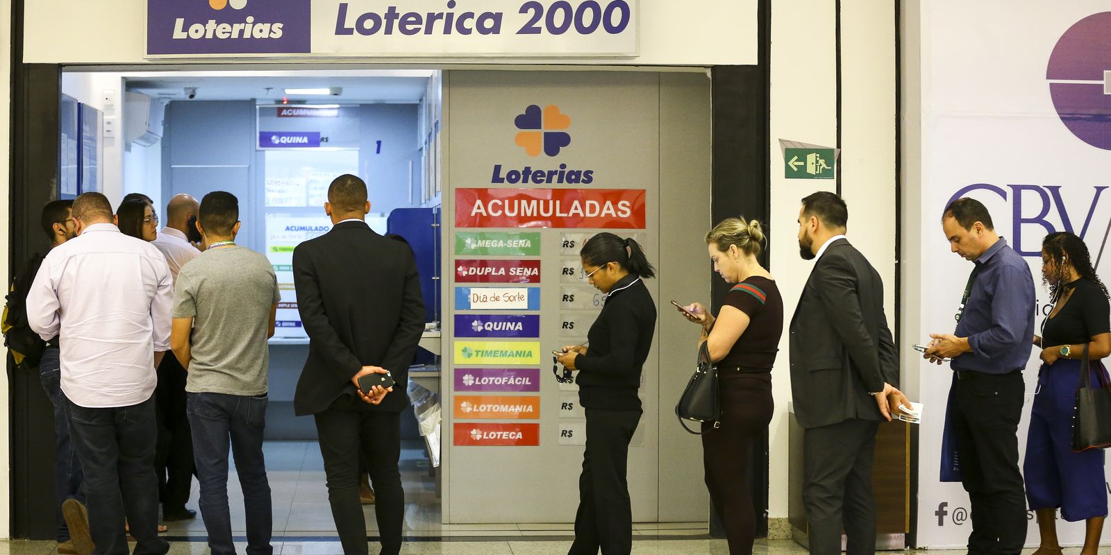 Mega-Sena sorteia prêmio acumulado em R$ 112 milhões neste domingo