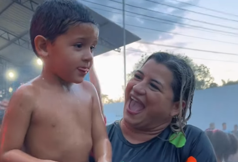 Paulinha Santos celebra Dia das Crianças e destaca importância do cuidado, da escuta e do direito de brincar