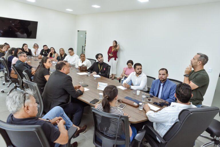 Prefeitura de Macapá alinha estratégias para recadastramento do conjunto habitacional Janary Nunes