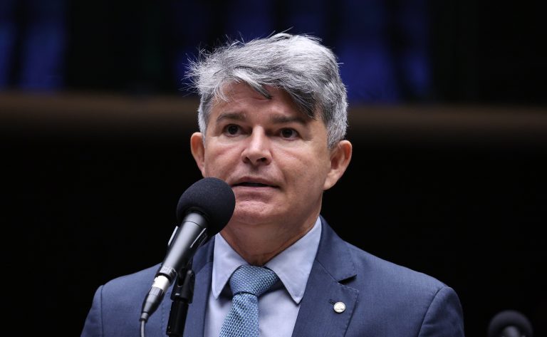 Projeto cria política de tolerância zero contra pichação e vandalismo urbano