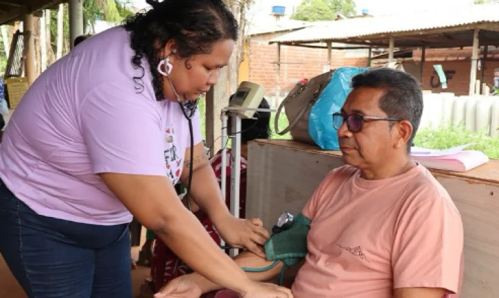 Ação de saúde leva atendimento médico, vacinação e acompanhamento do Bolsa Família ao bairro Nova União