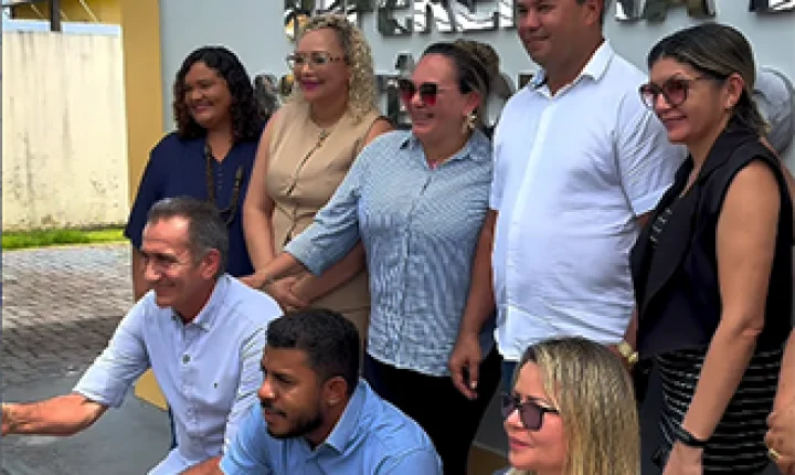 Calçoene recebe novo veículo para fortalecer Assistência Social