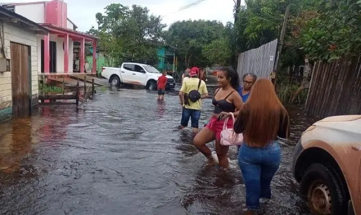 Câmara aprova MP que destina R$ 1,3 bilhão para municípios atingidos por fortes chuvas