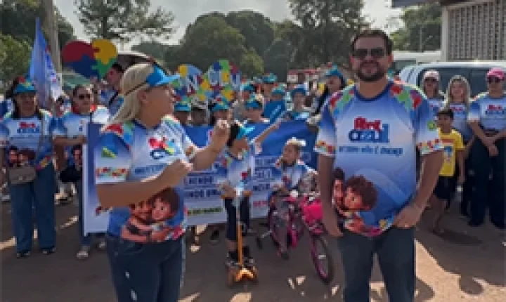 Caminhada do Abril Azul mobiliza comunidade em Serra do Navio e reforça inclusão de pessoas com autismo