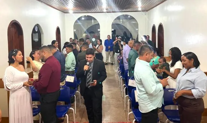 Casamento na Comunidade do TJAP celebra união de 13 casais em Calçoene