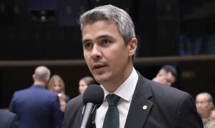 Comissão aprova tempo 50% maior em provas para alunos com TDAH e dislexia