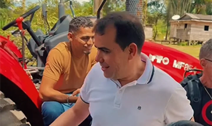 Cutias reforça apoio ao campo com entrega de máquinas agrícolas para produtores rurais