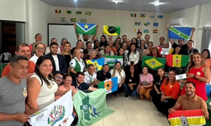 Cutias sedia reunião do SUAS e se torna eixo de articulação da assistência social no Amapá