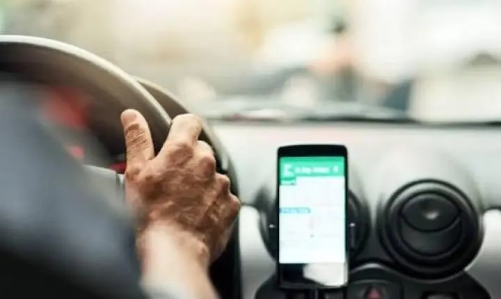 Debate expõe divergências sobre direitos e controle no trabalho por aplicativo