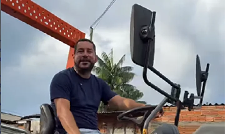 Ferreira Gomes inicia recapeamento asfáltico no bairro da Montanha