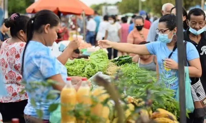 Governo do Amapá entrega Feira do Produtor de Santana reformada e com novos espaços