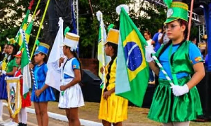 Itaubal realiza Desfile Cívico 2026 com participação de escolas, instituições e comunidade