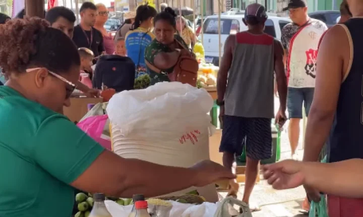 Laranjal do Jari mantém Feira Popular Agroextrativista como espaço de valorização da produção local