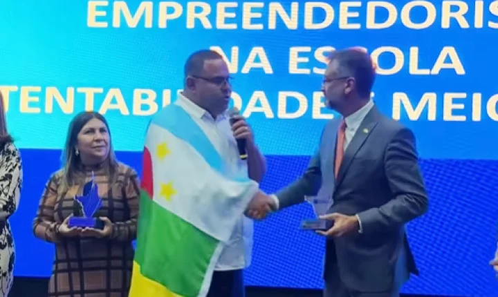 Liderança que transforma: Prefeito Elielson Moraes conquista dupla premiação no Sebrae
