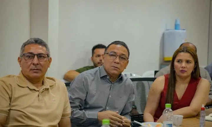 Mazagão apresenta Programa Educar pra Valer para fortalecer rede municipal de ensino