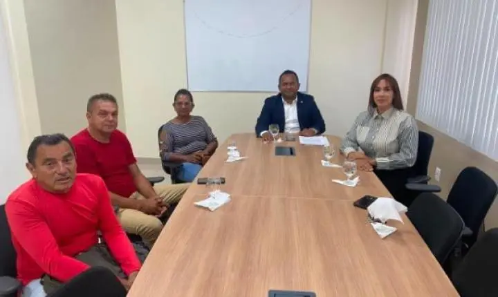 MP debate precariedade de energia elétrica com comunidades da BR-210 em Pedra Branca do Amapari