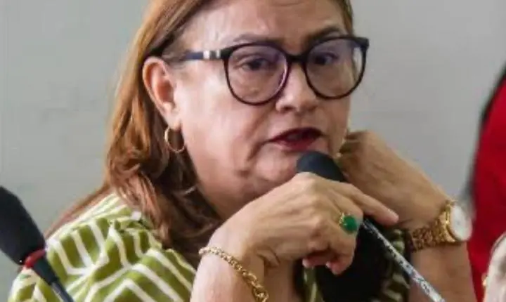 O Gabarito de R$ 30 mil: enquanto o povo chora o concurso cancelado, secretária suspeita desfila livre na Prefeitura 