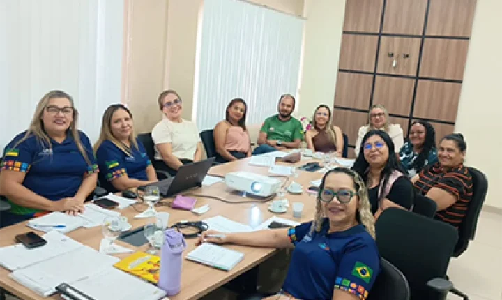 Pedra Branca participa de assessoramento técnico para implantação do Família Acolhedora