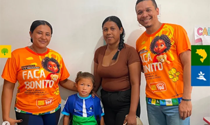 Pracuúba entrega kits escolares e uniformes a estudantes de São Miguel do Flexal