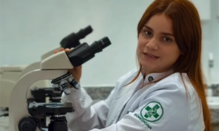 Pracuúba inaugura Laboratório Municipal e amplia estrutura da rede de saúde