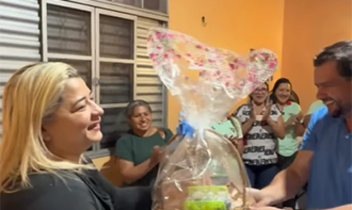 Prefeita Paulinha reúne agentes de saúde e endemias para discutir melhorias em Serra do Navio