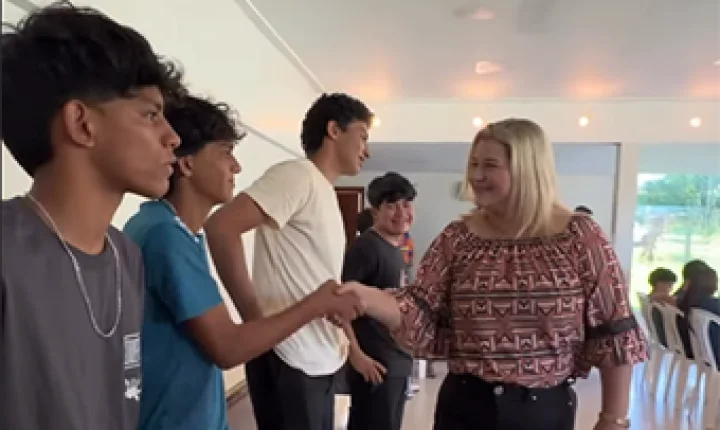 Prefeita Paulinha Santos destaca aula inaugural do Novo Amapá Jovem em Serra do Navio