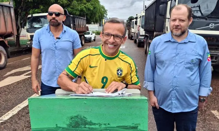 Prefeito DaLua dá ordem de serviço para pavimentar e reconstruir principais vias de Macapá