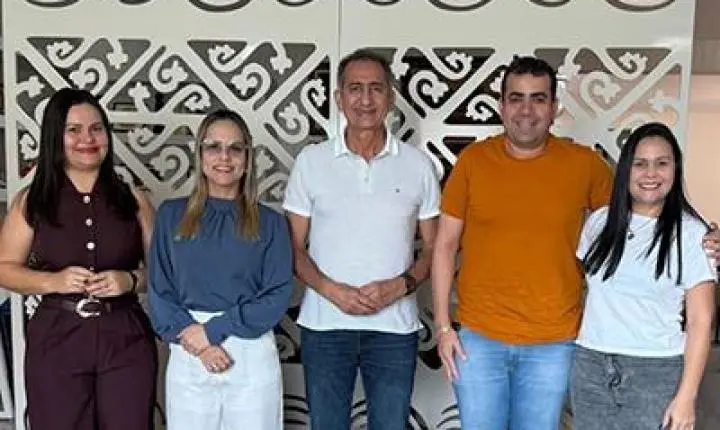 Prefeito de Cutias busca investimentos em agenda com Waldez Góes
