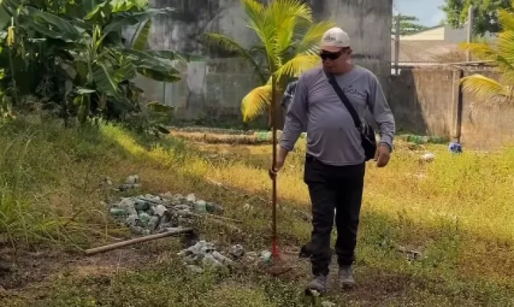 Prefeito Elielson Moraes acompanha frente de limpeza na Escola Meus Primeiros Passos, em Porto Grande