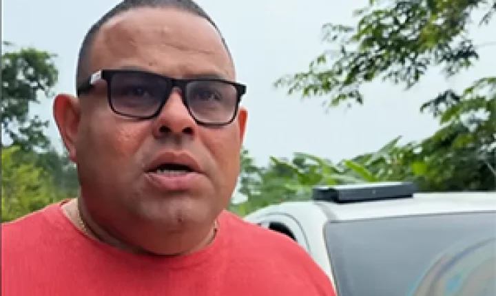 Prefeito Elielson visita assentamento do Munguba e ouve moradores sobre condições da estrada