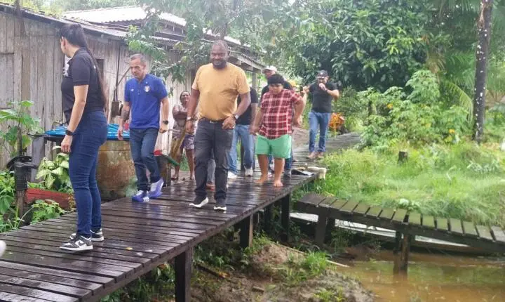Prefeito Pedro DaLua leva escuta ativa à Comunidade Quilombola São João do Matapi