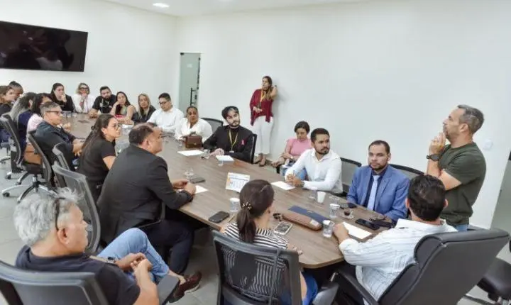 Prefeitura de Macapá alinha estratégias para recadastramento do conjunto habitacional Janary Nunes