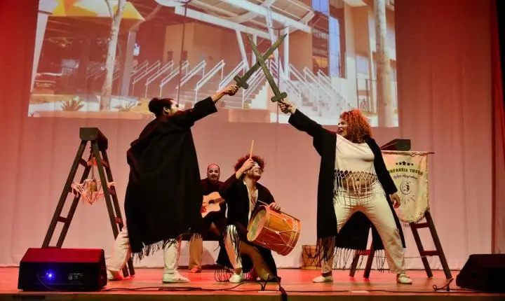 Prefeitura de Macapá celebra 1° ano do Teatro Municipal Fernando Canto em uma noite de homenagens