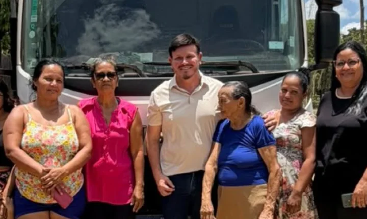 Prefeitura de Oiapoque entrega cestas de ajuda humanitária a agricultores afetados pela estiagem