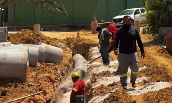 Prefeitura de Porto Grande avança com obras de drenagem no bairro Manoel Cortez