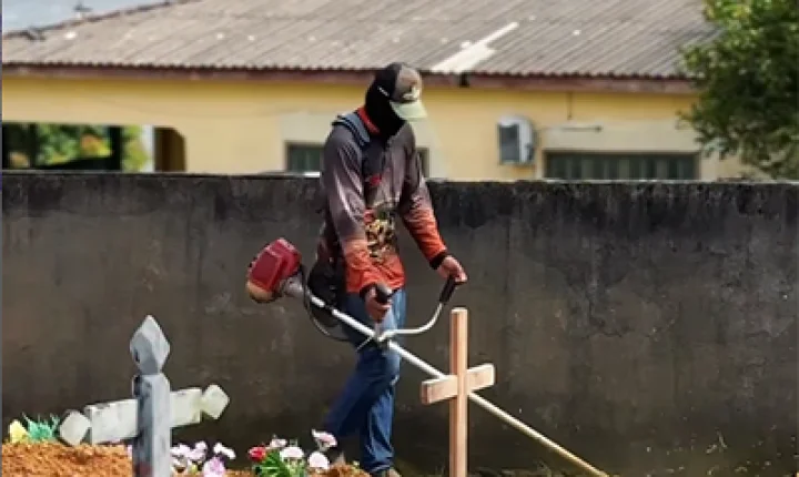 Prefeitura de Porto Grande realiza limpeza, capina e pintura no cemitério municipal