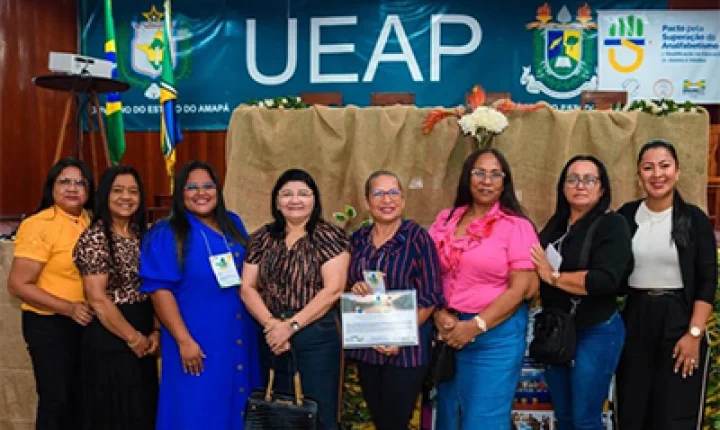 Projeto Plantas Medicinais representa Itaubal em fórum da EJA em Macapá