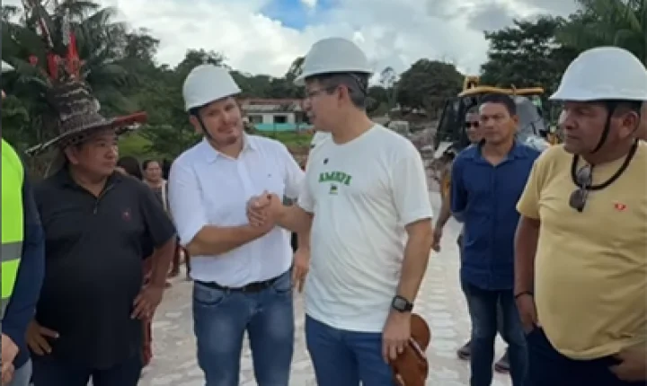 Randolfe Rodrigues cumpre agenda em Oiapoque com foco em comunidades indígenas e ações estruturantes
