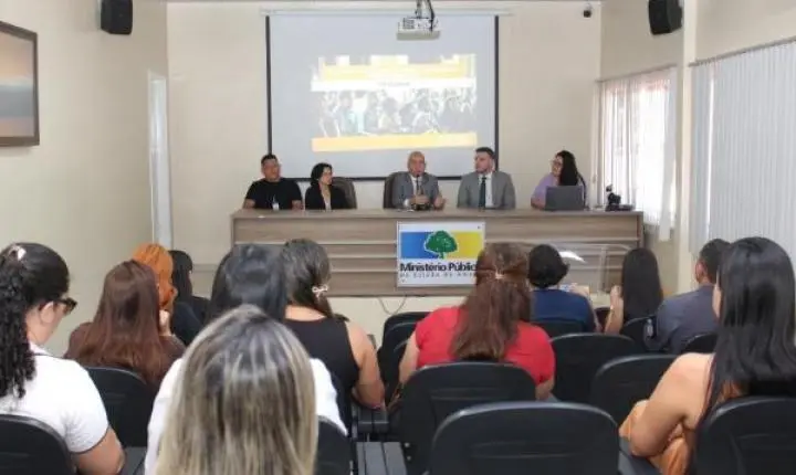 Rede de proteção recebe formação para fortalecer atendimento a crianças ameaçadas de morte