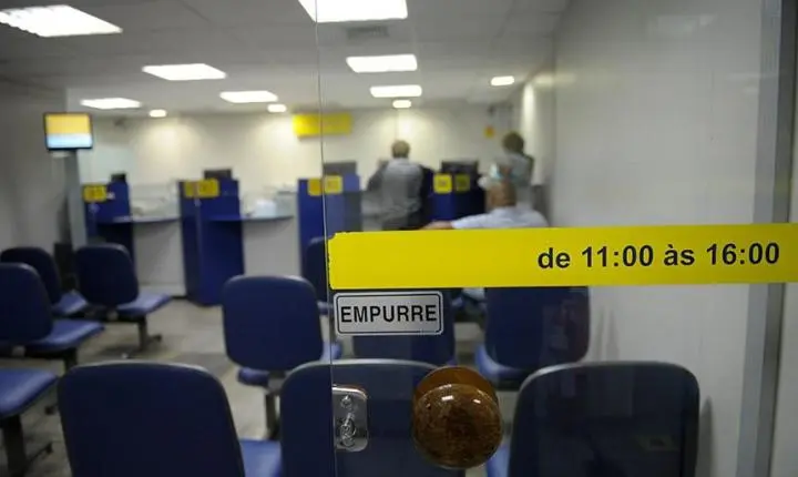 Sancionado o 'Pix Pensão', que automatiza pagamento da pensão alimentícia