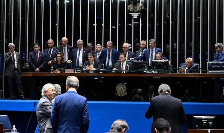 Senado aprova renegociação de dívidas do agro; projeto volta à Câmara