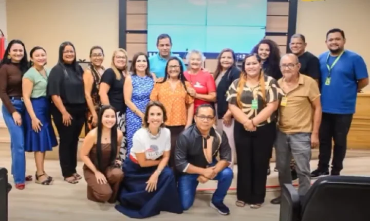 SMADS de Oiapoque participa de reunião sobre implantação do Serviço de Família Acolhedora