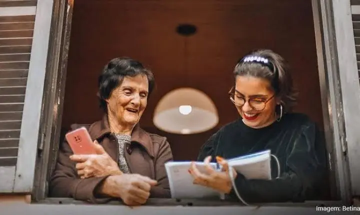 TJAP oferece novas oficinas gratuitas de inclusão digital para pessoas com 60 anos ou mais